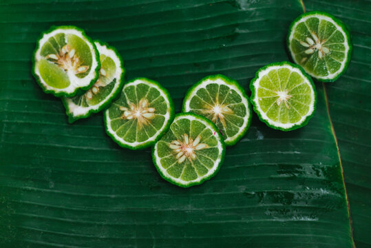 kaffir lime on banana leaf