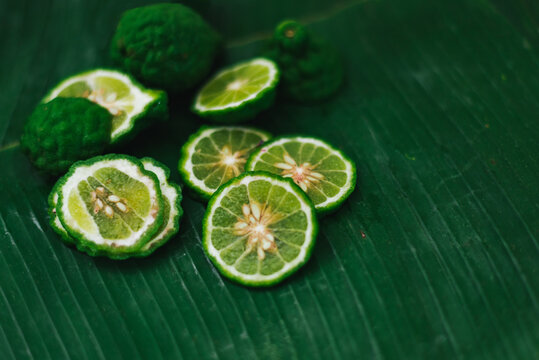 kaffir lime on banana leaf