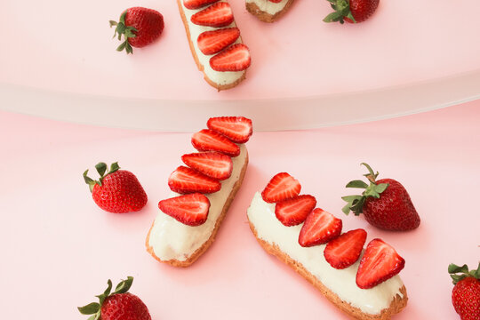 Strawberry eclairs mirror reflection