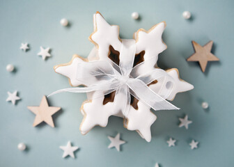 Pretty christmas cookies.