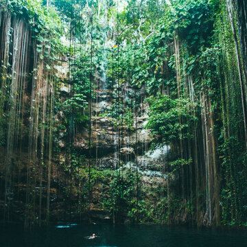 Cenote Ik-Kil