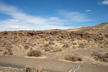 Scenic overlook at ginkgo petrified forest state park in Washington state