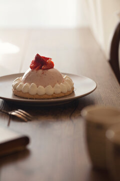 Strawberry-rosemary-white chocolate and pistachio