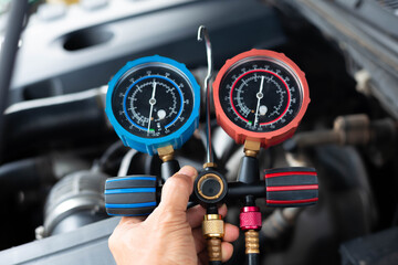 Car air conditioner check service, leak detection, fill refrigerant.Device and meter liquid cooling...