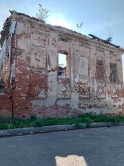 old abandoned building