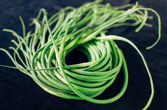fresh garlic scapes