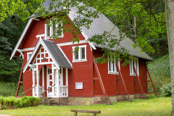 kleine rot weisse kapelle kirche