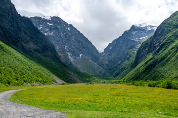 Fototapeta premium mountains, valley, Caucasus