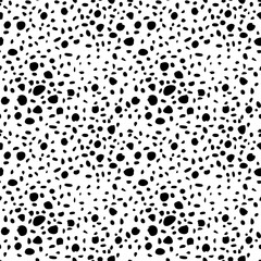 Seamless cheetah skin pattern. Endless hand drawn cheetah leopard texture for print, fabric, textile, wallpaper. Trendy jungle animal design. Artistic black and white cat fur illustration