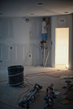 Drywall Sanding Crew