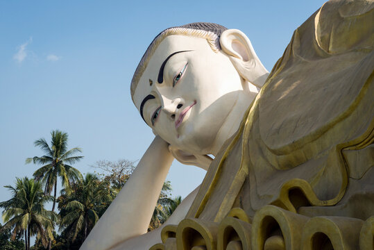 the relining Buddha at Bago