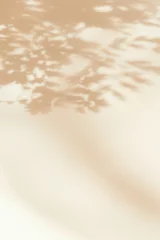 Fototapete Badezimmer Abstract natural background of leaves shadows falling on white wall, beige monochrome backdrop for blogging  © lusyaya