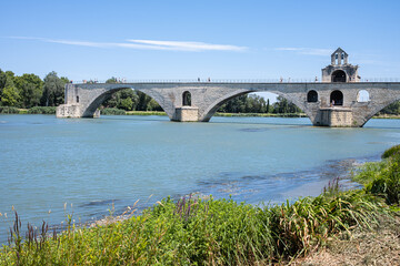 Fototapeta na wymiar Historical bridge Benezet of Avignon in France