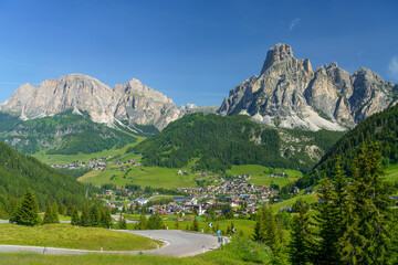 Fototapeta na wymiar Mountain landscape along the road to Campolongo pass, Dolomites