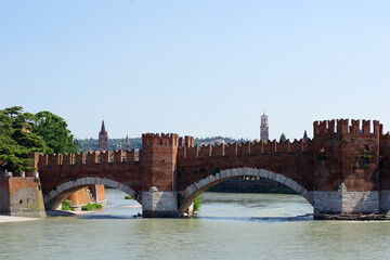 Pont fortifié de Vérone