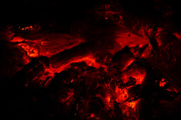 embers burn down in a hardwood fire - 380401001