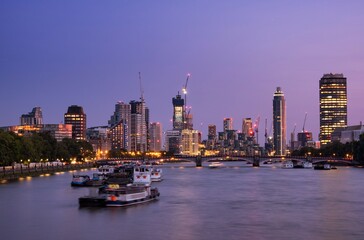 Fototapeta premium Night view from Westminster Bridge