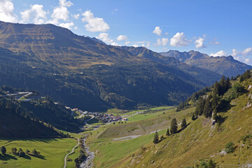 Fototapeta na wymiar Am Arlberg bei Langen im Klostertal, Vorarlberg, Österreich