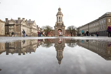 Deurstickers The exterior of Trinity College in Dublin, Ireland © David Soanes