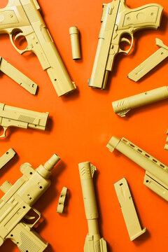 Collection of firearms(Handgun,shotgun,uzi,automatic pistol)