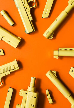Collection of firearms(Handgun,shotgun,uzi,automatic pistol)