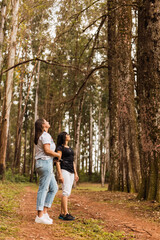 Fototapeta premium Womans on a jungle. They are travelers. Travel and outdoors concept