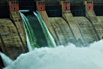 GANDHISAGAR DAM GATE OPENING
