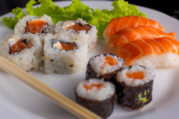 food, meal, rice, shrimp, seafood, dinner, vegetable, dish, cuisine, chicken, salad, plate, gourmet, fried, pork, healthy, delicious, vegetables, thai, lunch, meat, prawn, spicy, fish, green