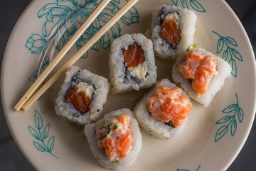 food, meal, rice, shrimp, seafood, dinner, vegetable, dish, cuisine, chicken, salad, plate, gourmet, fried, pork, healthy, delicious, vegetables, thai, lunch, meat, prawn, spicy, fish, green