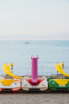 boats car parking on the beach