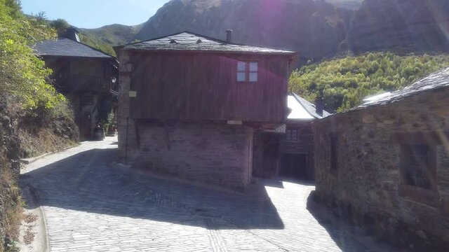 Pe&ntilde;alba de Santiago, beautiful village of EL Bierzo. Leon,Spain