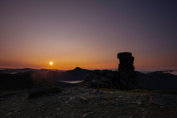 Fototapeta na wymiar sunrise at Beinn Arthur also known as the Cobbler, Arrochar alps, argyll, west highlands, scotland.