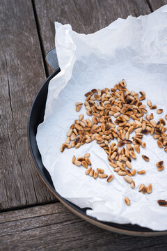 toasted pine nuts