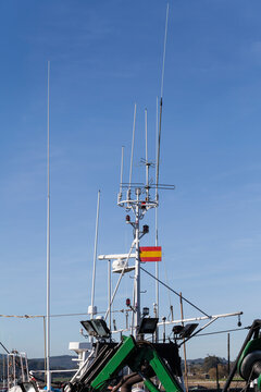 Mast electronic equipment on a fishing boat