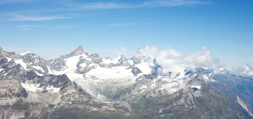 Fototapeta na wymiar Amazing panorama from matterhorn glacier paradise