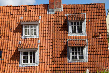 Altbau Dach Fenster Gebäude Ziegel 