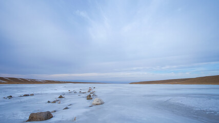 Fototapeta The frozen river Huren gol during winter in Govi-Altai province, Mongolia. obraz