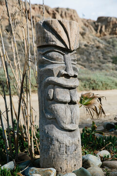 Tiki Totem Pole