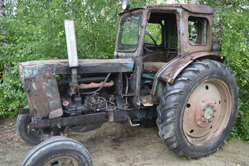 old rusty tractor
agriculture