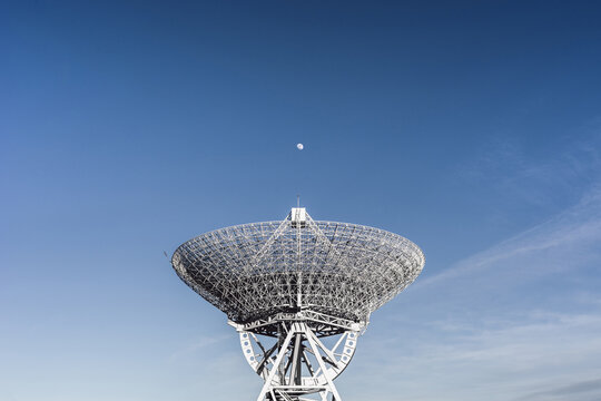 Radio Telescope