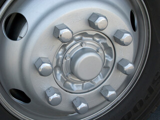 トラックのホイール