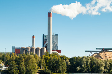 Obraz premium Kouvola, Finland - 15 September 2020: Upm Kymi factory in Kuusankoski.