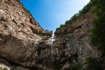 Fototapeta na wymiar Afurja waterfall in Quba area, Azebaijan Republic