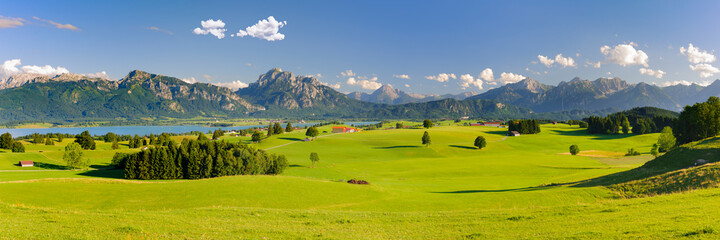 Fototapeta na wymiar panoramic landscape at Allgaeu in Bavaria