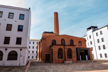 Łódź miasto biała fabryka komin przemysł zabytek