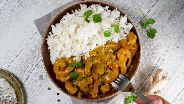 curry shimp sauce and rice