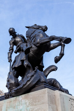 St George and the dragon first world war memorial statue unveiled in 1923 in St John's Wood Road London England UK which is a popular travel destination tourist attraction landmark of the city 