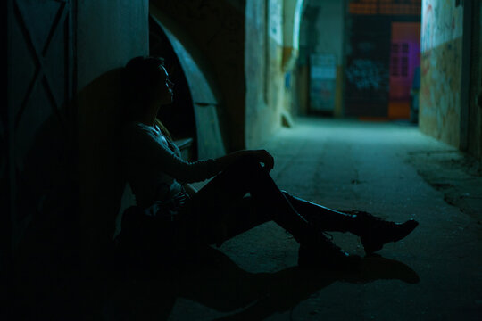 silhouette of a sitting girl
