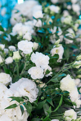 Obraz na płótnie Canvas white flowers, decorations for wedding