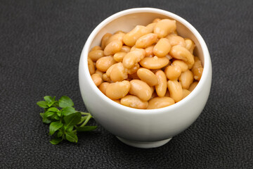 Baked white bean